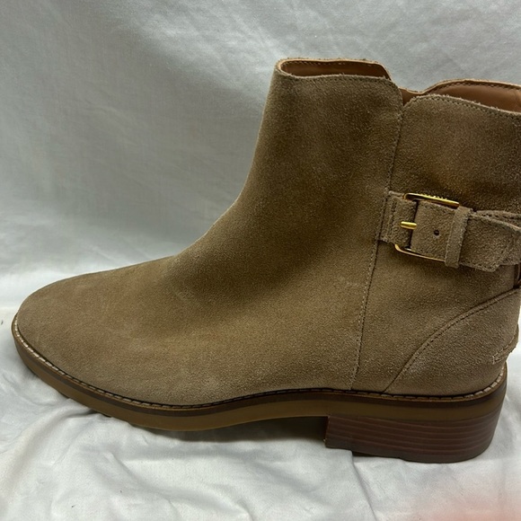 Cole Haan suede ankle boots size 8.5 - Picture 3 of 8